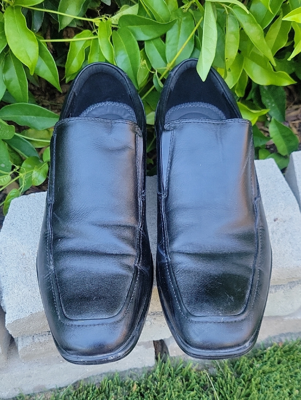 Apt. 9 Men's Classic Black Slip-On Loafers Memory Foam 9.5